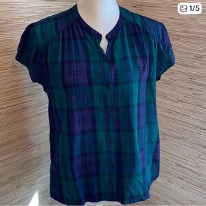 Old Navy Plaid Short-Sleeve Top - Medium
